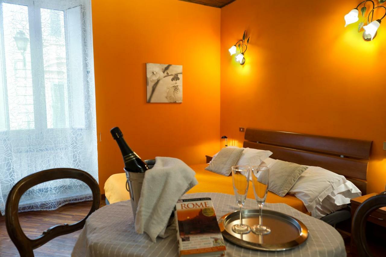 Gregoriana House - Appartamento Con Vista Su Roma ภายนอก รูปภาพ
